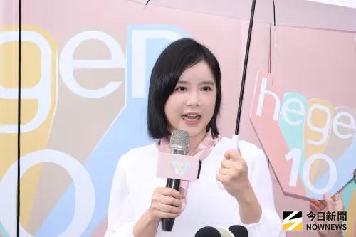 李佳穎後悔演《此時此刻》　和李銘忠床戲太激烈：怕兒子長大看到
