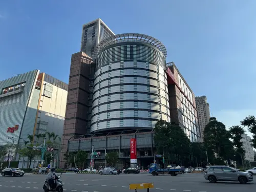 氣爆後新光三越台中店全修復　9/26重啟營業
