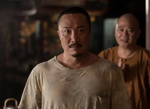 鄭中基離婚後變暴力猛男！拍《阿龍》操爆痔瘡2次　褲子一片血紅
