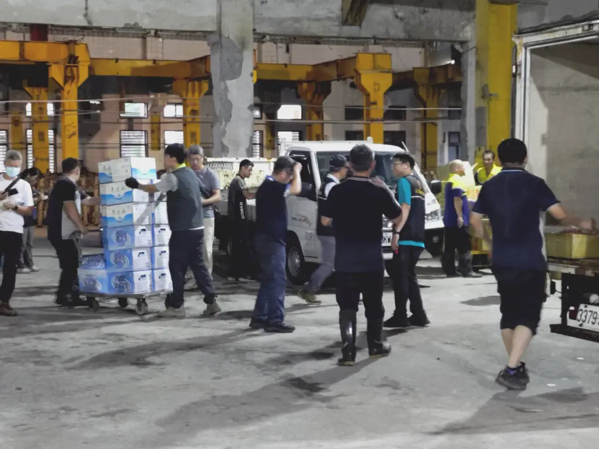 ▲光復鄉的台糖光復糖廠從第一天就當起指揮所，現在更是全廠利用，開放所有空間安置災民、安排救護站，以及配送物資中心。（圖／取自經濟部臉書）