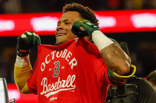 MLB／紅襪睽違4年重返季後賽！拉斐拉神奇再見三壘安打寫驚奇劇本
