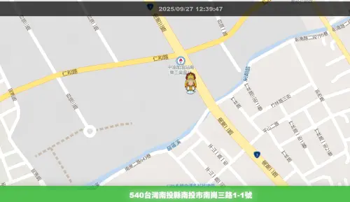 ▲白沙屯媽祖鑾轎中午停駕南投農會，休息至13:00再出發。（圖／翻攝畫面）
