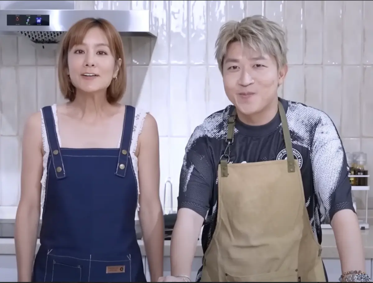 ▲莎莎（左）與張立東（右）在《嗨！How cooking》合作展現默契，莎莎卻驚曝張立東翻別人衣櫃都在找色情的服裝，張立東則讚賞莎莎穿搭有魅力。（圖／好看娛樂提供）