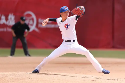 ▲盧孟揚此役一直投到了7局才退場，他總共只被敲3支安打，送出5次三振，沒有保送、也沒有失分。（圖／中華棒協提供）