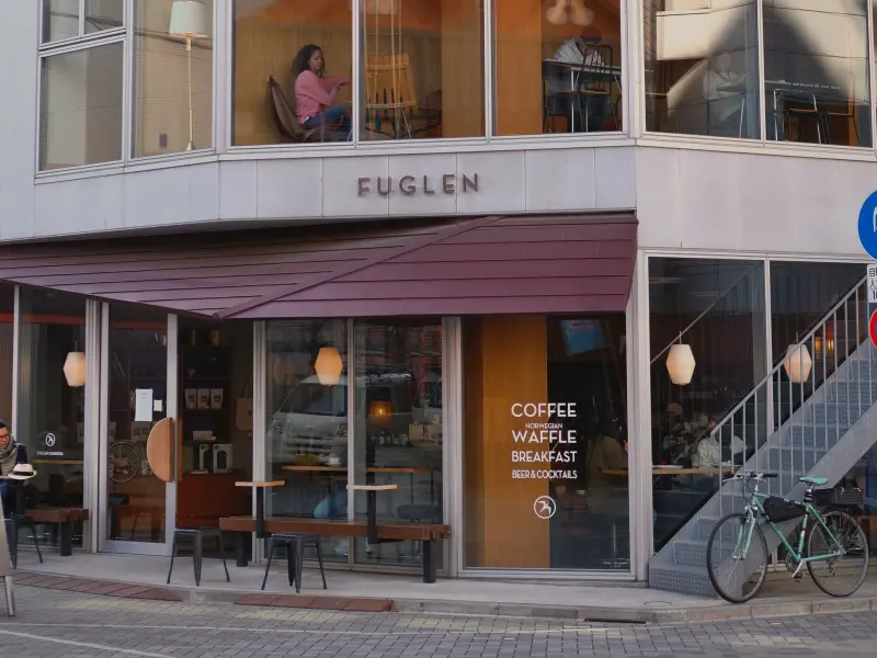 ▲「2025森之市 珈琲與花物語」在台北松山文創園區登場，聚集海內外知名咖啡品牌，包含在日本東京排隊名店、被譽為「世界上最好的咖啡店」之一的「Fuglen Tokyo」，也來台快閃。（圖／記者葉盛耀攝）