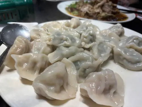 ▲只考慮美味、省錢非首要考量，及第、灣仔碼頭、義美、東門興記都各有狂熱粉絲。（圖／記者徐銘穗攝）