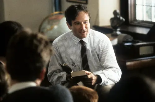 教師節推薦教師電影！《春風化雨》經典 《危險遊戲》熱賣
