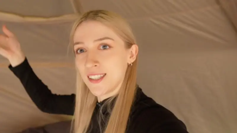 ▲《中文怪物》第二集引爆熱議，美籍選手崔璀璨雖實力堅強，卻因分組人數超額遭陳安陽淘汰。她無奈爆料：「名字都唸不出來就沒資格踢我。」粉絲齊聲力挺，直呼太可惜。（圖／翻攝自臉書崔璀璨 Tristan H.）