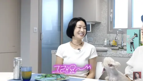 ▲宋怡雨在節目中提及當年會選擇離婚的原因。（圖／솔비이즈백 YouTube）