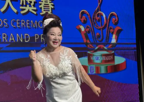 白冰冰談國慶晚會遇胡瓜：平常互動就很好啦！不要撕裂　團結合作
