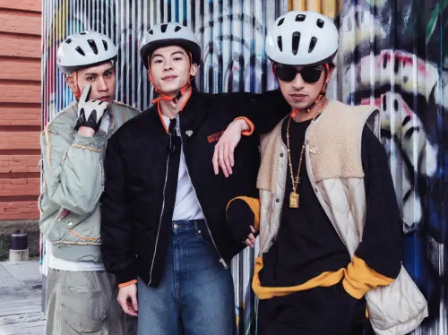 許光漢慘被黃宣「屁殺技」偷襲！苦笑好像有吸到　陳柏霖喊快開窗
