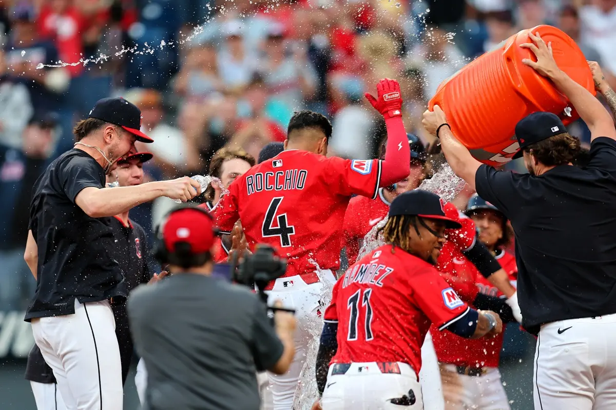 影／羅基歐再見3分砲！守護者大逆轉老虎封王 創MLB百年歷史紀錄