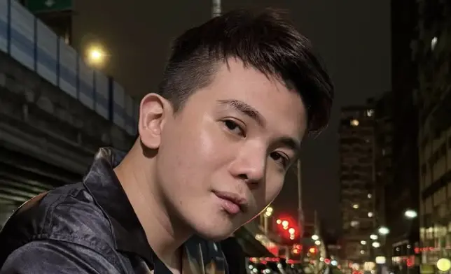 ▲孫生（如圖）昨（28）日才去蹦闆店裡開直播，因為其奧客行為遭到炎上後，隨即發出在花蓮救災的影片，不料網友不買單還大酸：「洗白蹭流量」。（圖／翻攝自IG soon6669）