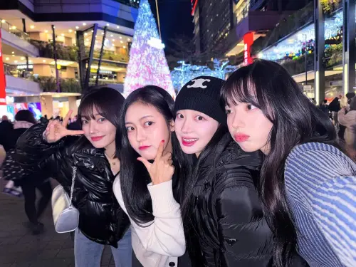 ▲河智媛（右1）、禹洙漢（右2）傳出恐離開台灣返回韓國的傳聞，正妹經紀人鄭多惠（左2）今日出面闢謠，直言還沒談過任何未來計劃。（圖／翻攝自鄭多惠IG@dahye___j）