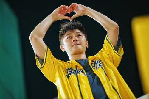 影／兄弟應援團長偷臭「畫面很清楚！」　暗酸G3「沒有畫面」事件
