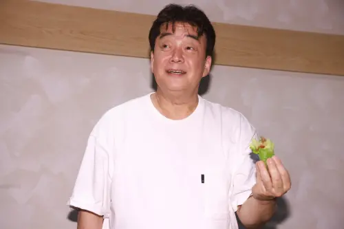 ▲南韓名廚白種元（如圖）透露，喜歡台灣的豆漿和燒餅油條，以及牛肉麵和夜市文化。（圖／記者葉政勳攝影）