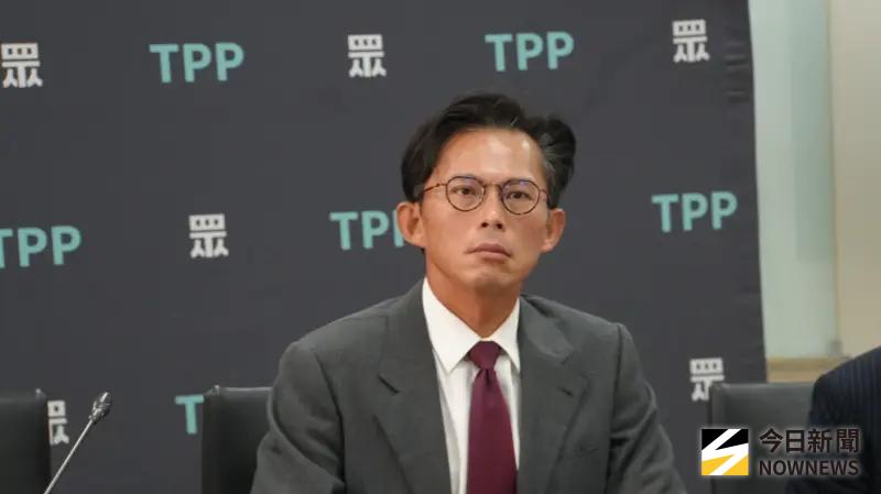 ▲民眾黨主席黃國昌捲入指揮狗仔偷拍風波。（圖／記者呂炯昌攝）