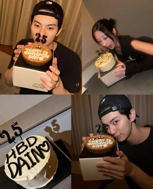 ▲李彩玟跟柳多仁生日差13天，但都買同一家烘焙房的蛋糕，25歲蠟燭也用同款。（圖／IG@l.c.m____、rxudain）
