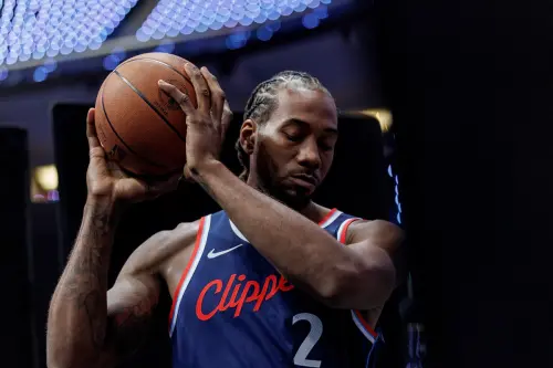 NBA／恐怖雷納德來了？11名球員都能先發「最完整的一支快艇隊」
