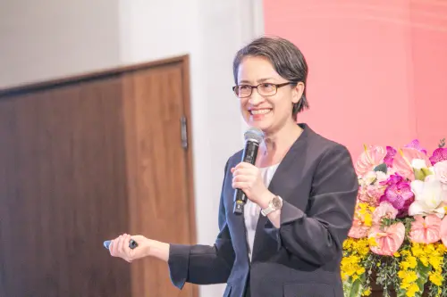 面對全球複合挑戰 　蕭美琴：國防帶動產業、盼青年自信面對世界
