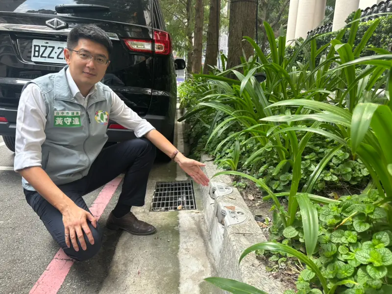 ▲議員黃守達提醒，智慧停車格雖然低位影像設備兼具景觀與安全優勢，但後續維管恐成隱憂(圖／黃守達提供2025.9.30)
