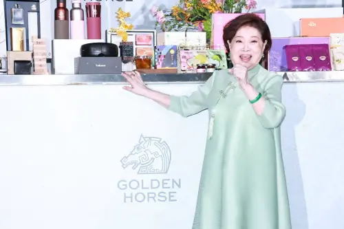 ▲陳淑芳（如圖）和年輕演員分享，當演員是一條漫長的路，要熬得住漫長的等待，有機會時全力以赴。（圖／記者吳翊緁攝影）