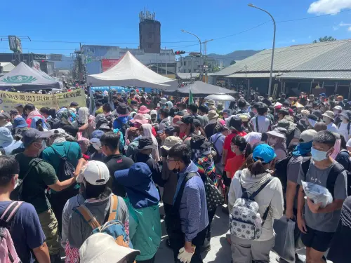 支援前線！供災區居民、鏟子超人流感與新冠疫苗施打　破傷風也有
