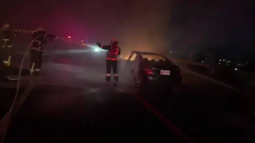 ▲消防人員趕抵撲滅火勢，所幸無人傷亡。（圖／翻攝畫面）