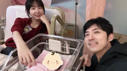 37歲洪詩迎2胎！躺病床暴哭、李運慶緊握手陪伴　一家三口合照曝
