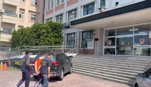 ▲雄警嚴堵防炸破口嚴打外籍車手，4月逮9人全羈押。（圖／記者郭凱杰翻攝）