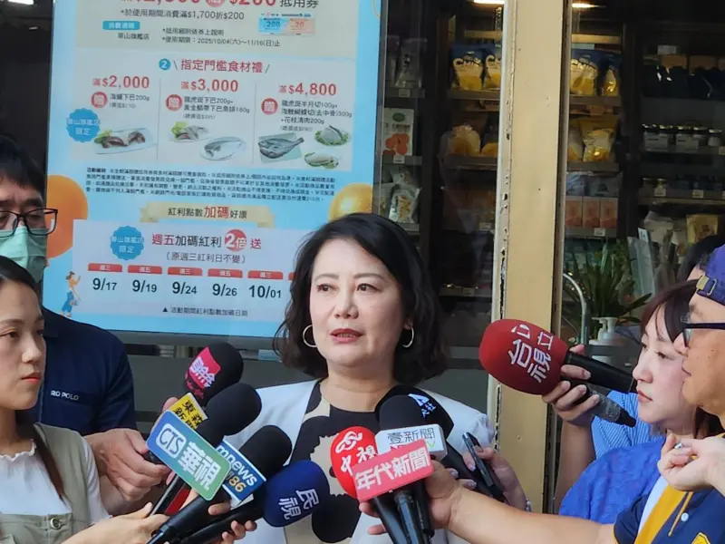 ▲接任民進黨政策會執行長，吳思瑤笑稱：換個位置一樣苦命。（圖／記者陳佩君攝，2025.10.01）