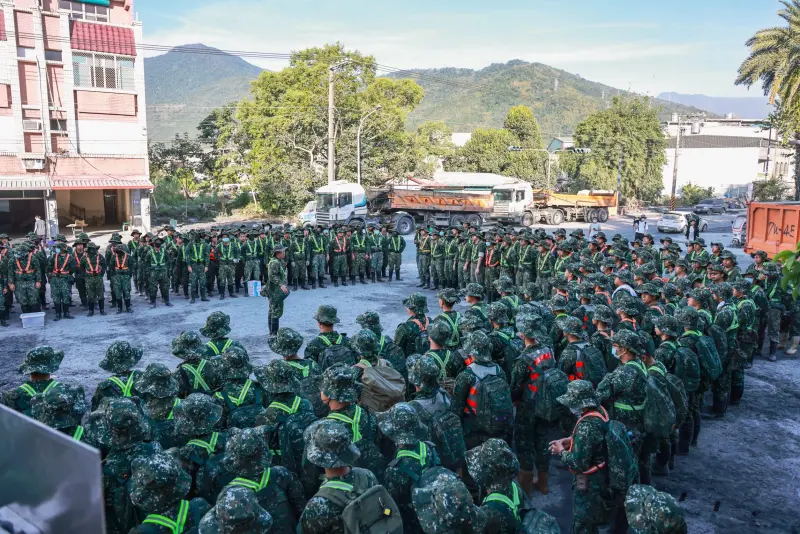    ▲國軍增派部隊持續進行災區復原任務。（圖／第二作戰區提供）  
