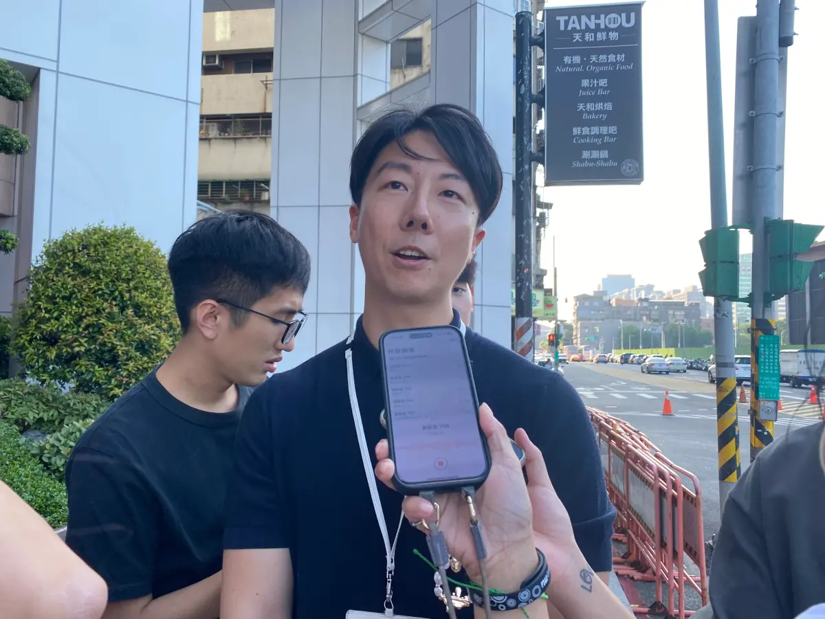 ▲吳崢轉述選對會討論內容，提及2026大選徵召區會開放時段讓有意參選的人表達意願，避免遺珠之憾。（圖／記者陳威叡攝，2025.10.01）