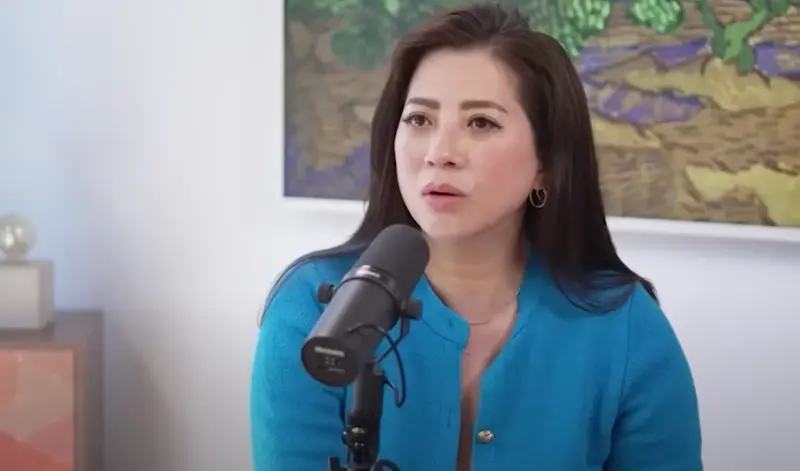 ▲54歲郭靜純移民加拿大、淡出演藝圈6年之久，近日她出面受訪，提到當初選擇移民的原因，也鬆口談回歸演藝圈時間點。（圖／薔栗膠YouTube）