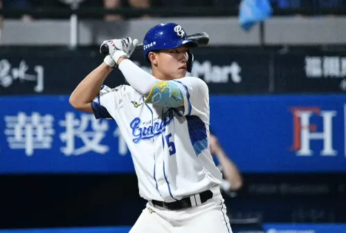 中職／王念好很好！富邦悍將陳金鋒有期待：季初打不好未必是壞事
