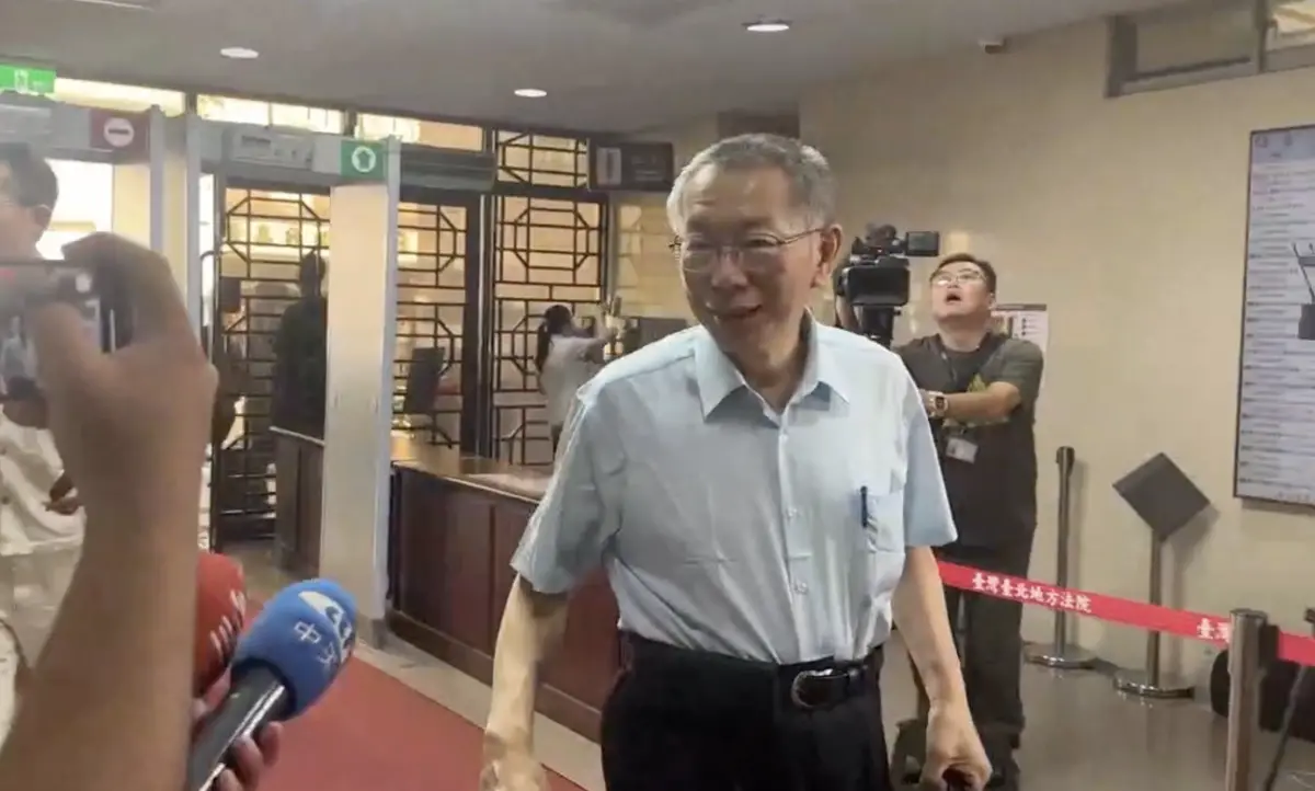 ▲胸腔科醫師蘇一峰痛批，「柯文哲案真ＸＸ的辦的有夠黑」。（圖／台北司法記者聯誼會提供）