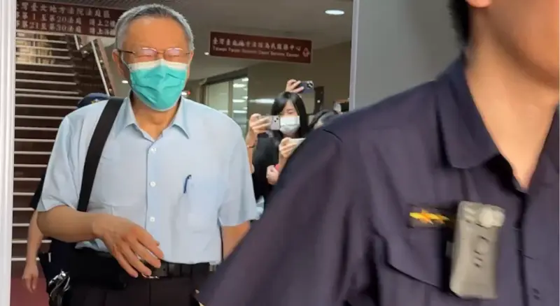 柯文哲挺黃景茂再開砲！檢察官「找人編故事製造筆錄」