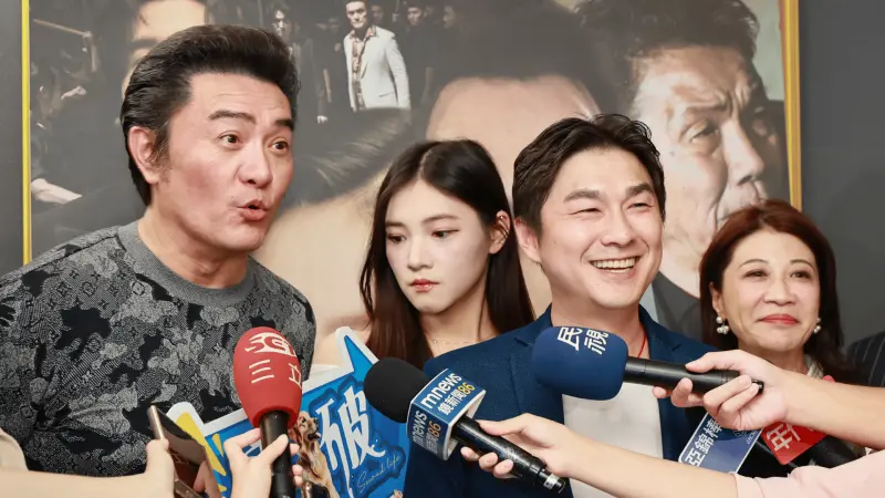 ▲李㼈日前公開力挺康家瑋投入地方選戰。（攝/劉祐龍）