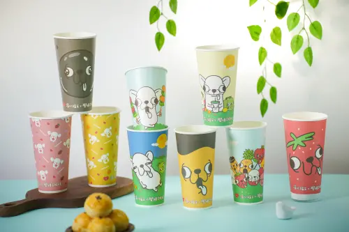 ▲清心福全中秋節開喝聯名「變種吉娃娃」第三波紙杯。（圖／清心福全提供）