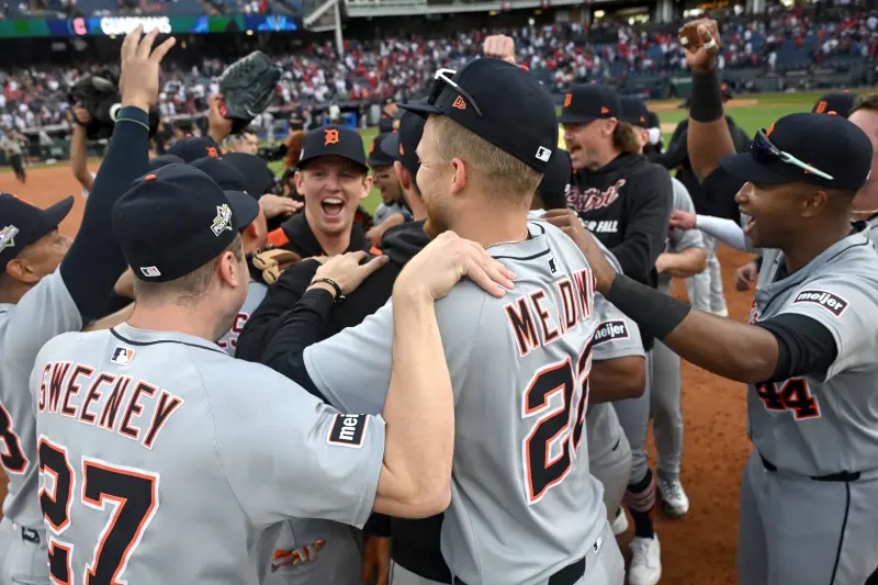 ▲底特律老虎隊捕手丁勒（Dillon Dingler）在第六局轟出關鍵超前全壘打，帶領球隊逆轉戰局，最終淘汰守護者隊闖進美聯分區系列賽（ALDS）。（圖／路透／達志影像）