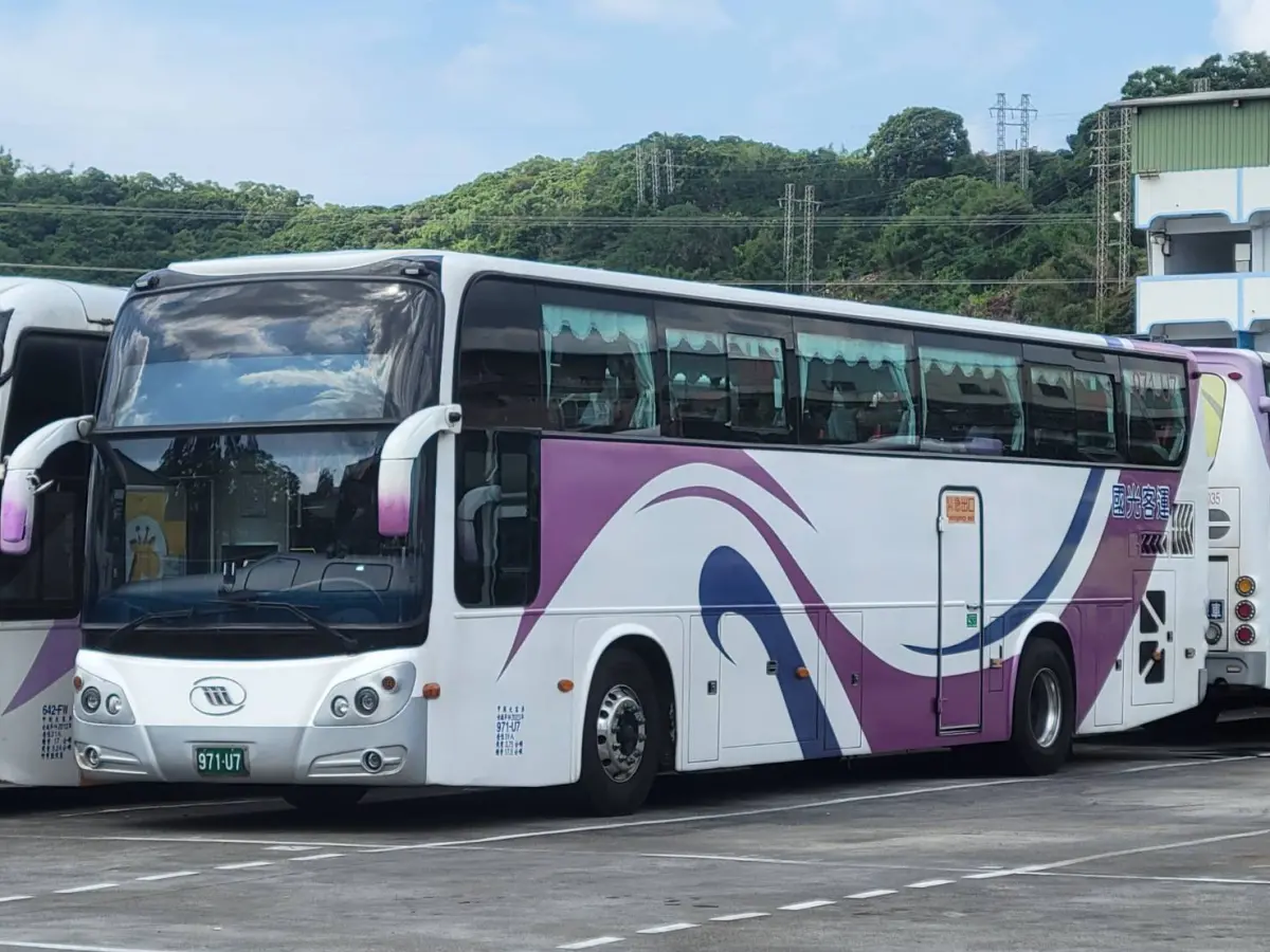 國光客運3度欠薪！11月「發半薪」 公路局開罰9萬、2路線恐停駛