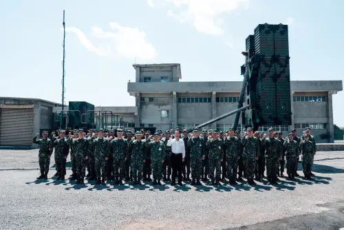 ▲國防部長顧立雄到澎湖視導天弓三型防空飛彈基地。（圖／國防部提供）