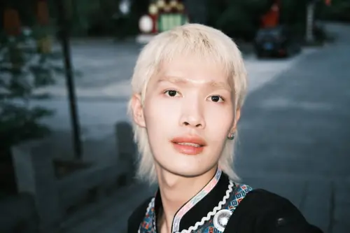 鍾明軒化身鏟子超人救災！曝6大心得：在台灣感受最多愛的經驗
