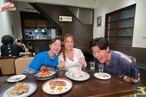 ▲風田（右）剛新婚演「身體結合劇」！與巴鈺（左）忘情貼臉　朵拉（中）看傻眼急喊卡（圖／TVBS提供）