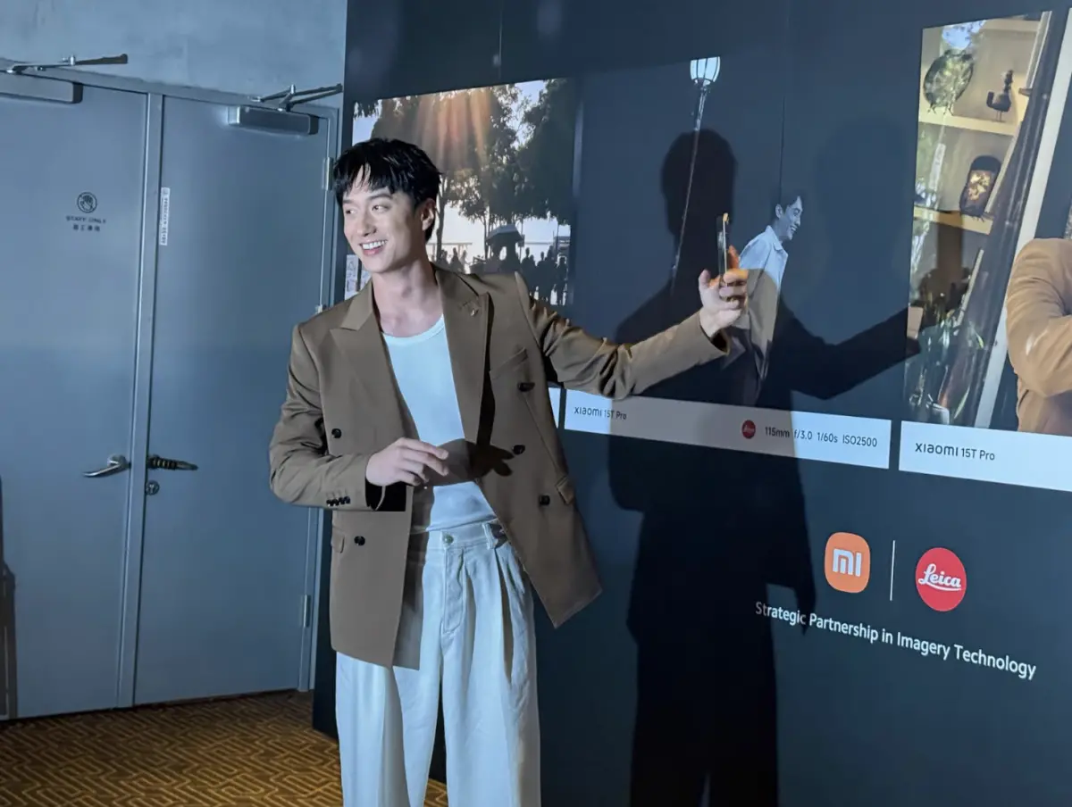 ▲劉俊謙（如圖）來台出席手機代言活動，坦言喜歡拍照但不愛自拍或被拍，手機裡面滿滿都是女友蔡思韵的照片，就算被她要求刪掉，他也講已經刪了，都還偷偷留著。（圖／記者蘇詠智攝）