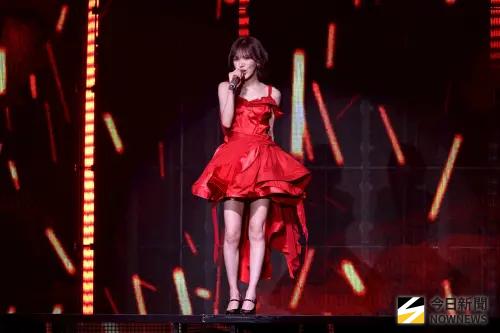 ▲Red Velvet成員Wendy五股開唱。（圖／記者朱永強攝）