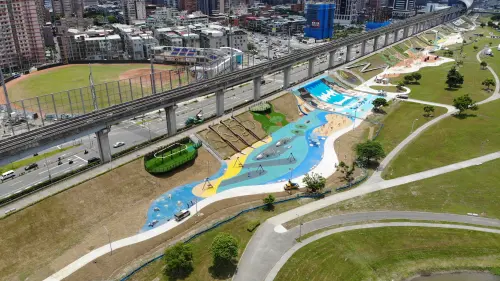 ▲「新北大都會公園」橫跨了三重、新莊、五股、蘆洲4個行政區，佔地達424公頃，堪稱全台最大公園之一。（圖／新北市大都會公園官網）