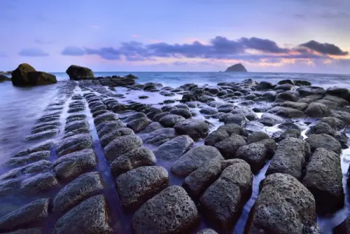 ▲基隆和平島、情人湖等4大禁區禁止烤肉，情節重大者會被重罰100萬元。（圖／基隆市府提供）
