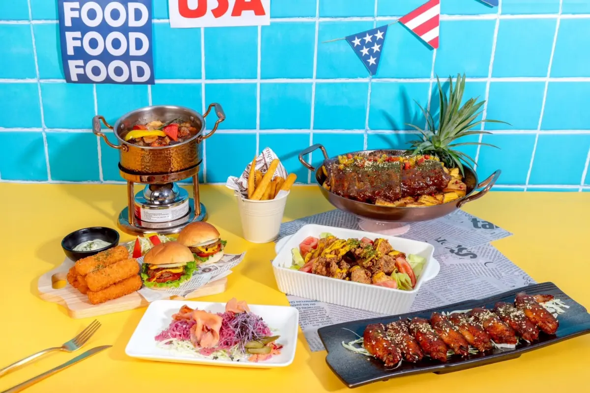 ▲台北凱達百宴自助餐廳於10月份盛大推出「美式肉食季」限定主題料理，並推出優惠，餐券買10張送5張，折扣下來約莫是6折。（圖／台北凱達飯店提供）