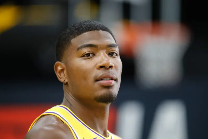 ▲湖人本季補強後已確定4名先發球員，但剩下的一個側翼人選仍懸而未決，預計將在史馬特（Marcus Smart）、八村壘、拉拉維亞（Jake LaRavia）三人之間展開競爭。